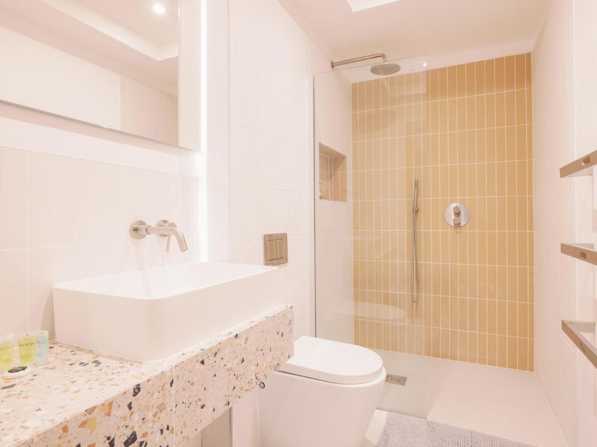 Hébergement de vacances Pass The Keys - Spacious Modern Flat With Garden, In South West